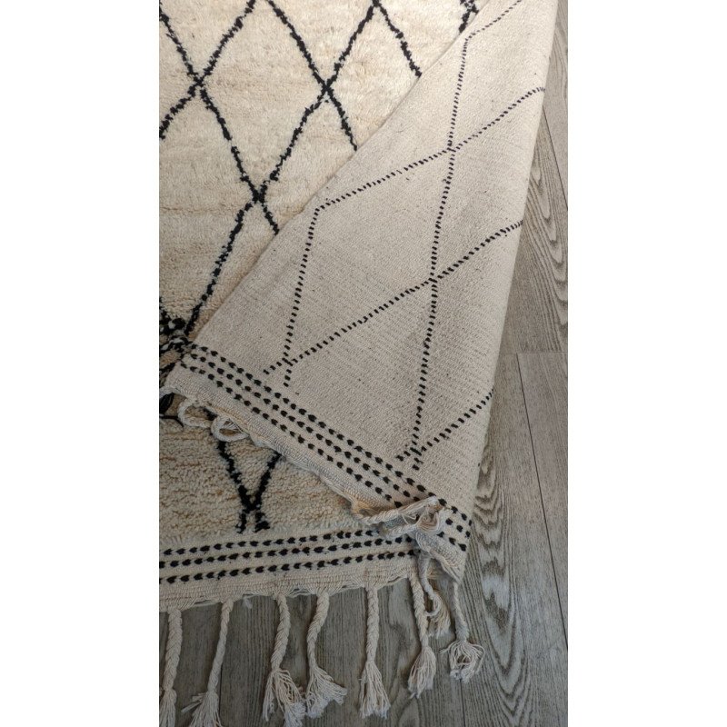 Beni Ourain Matta 242x150 cm Beni Ourain Matta 242x150 cm